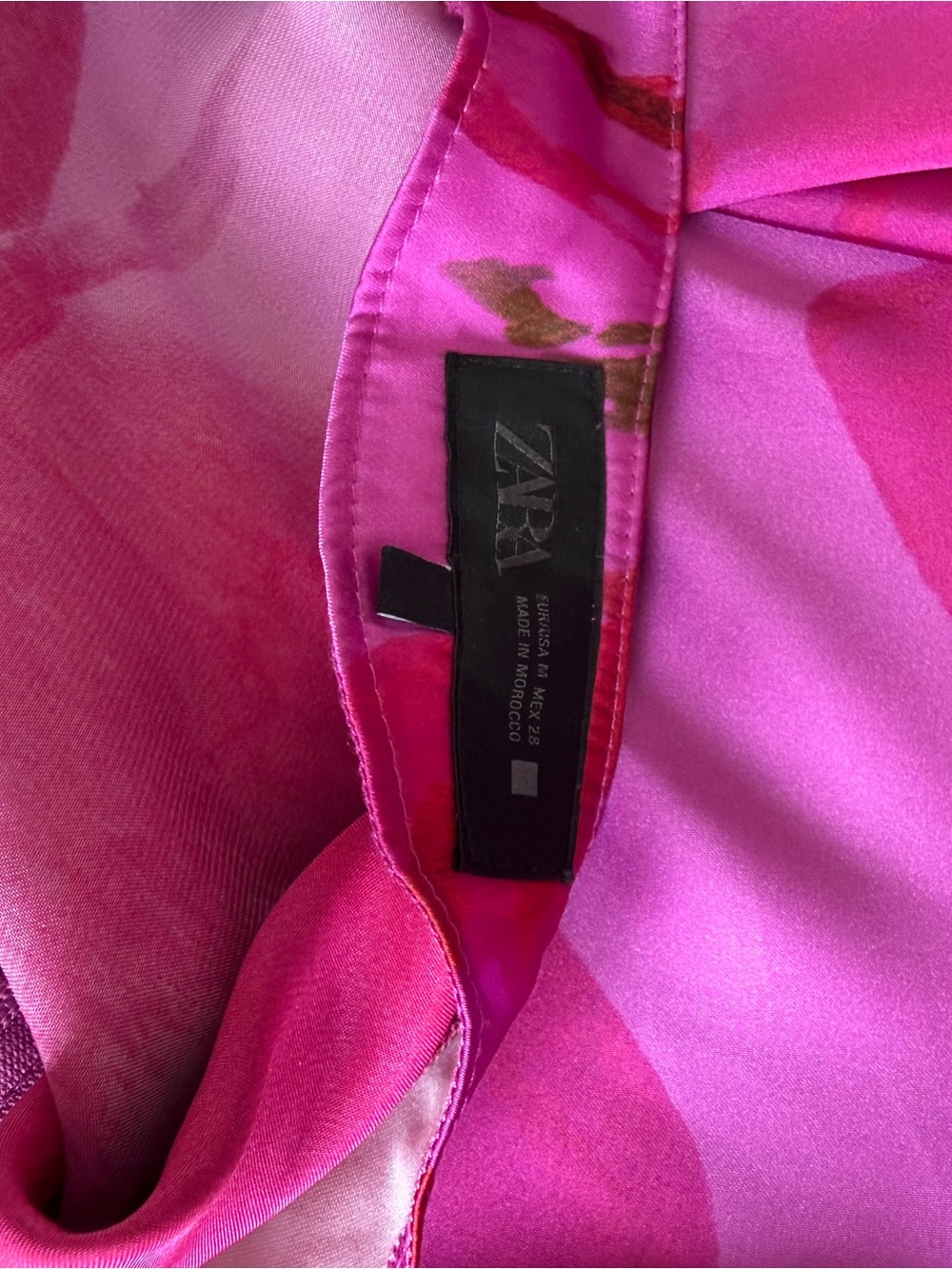 Zara Fuchsia Pink and Red Printed Midi Dress - Picture 10 of 10
